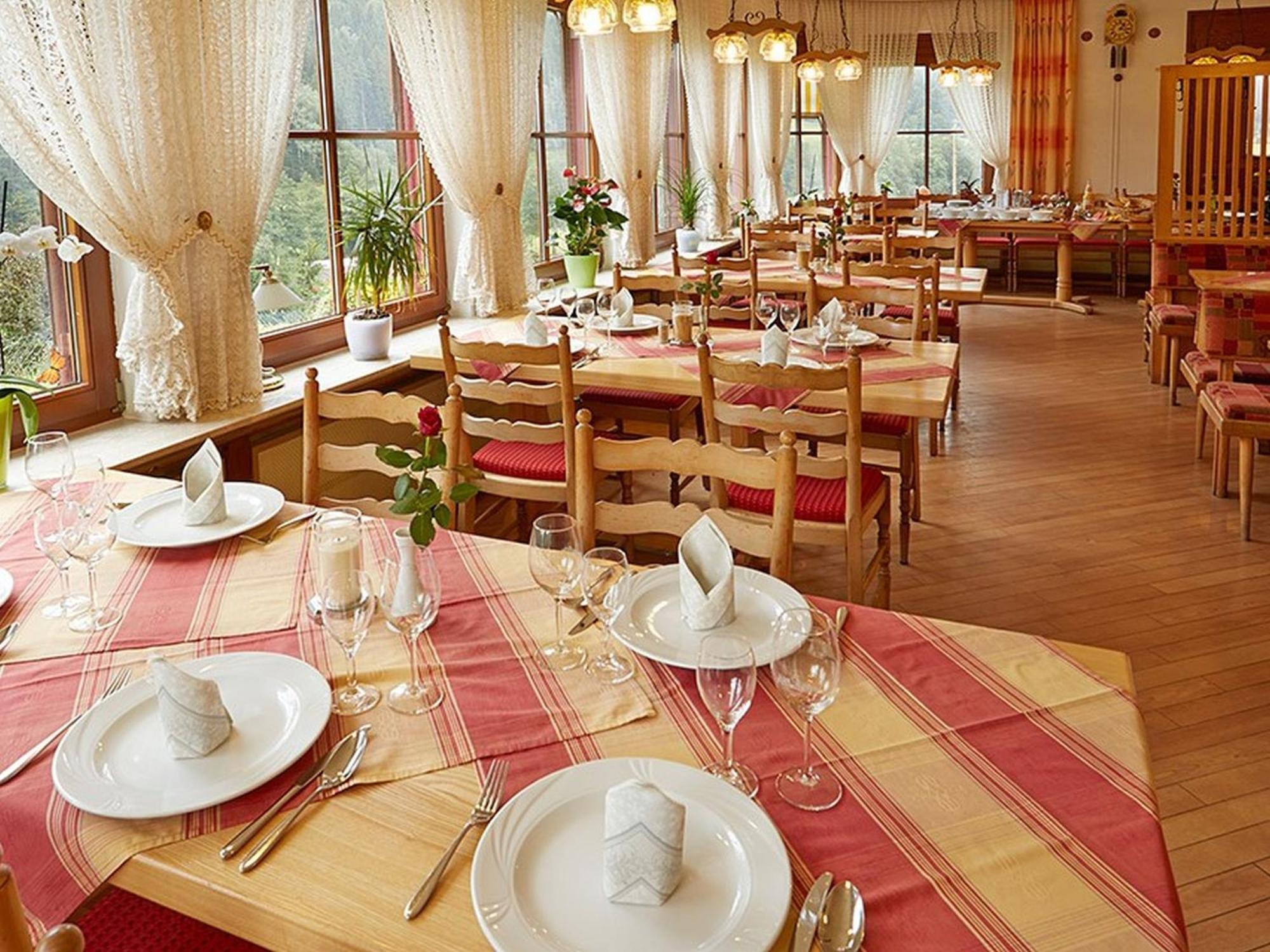 Gasthof-Pension Berghof Enzklösterle Εξωτερικό φωτογραφία